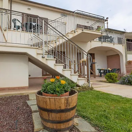 Feriegård Podere Valle Dei Venti La Sdriscia